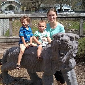 Meet your Posher, Danielle